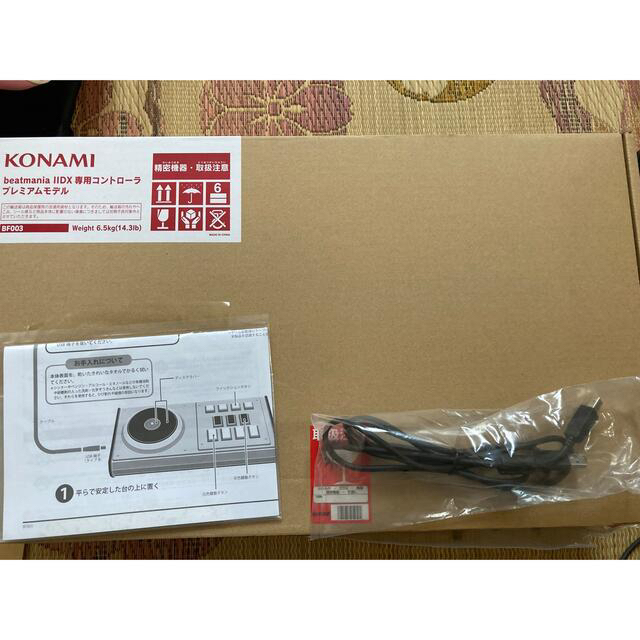 KONAMI(コナミ)のnatsumi様専用コントローラ スマホ/家電/カメラのPC/タブレット(PC周辺機器)の商品写真