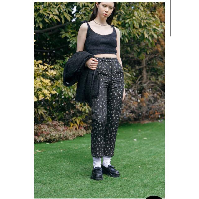 bibiy TINA FLOWER PANTS レディースのパンツ(カジュアルパンツ)の商品写真