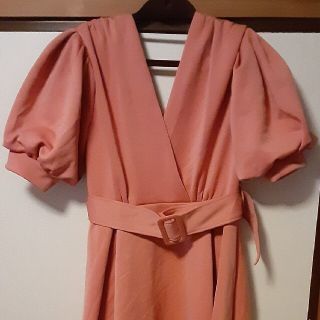 エイソス(asos)の⚠️mininimi様専用⚠️　新品エイソス☆サーモンピンクロングワンピース(ロングワンピース/マキシワンピース)