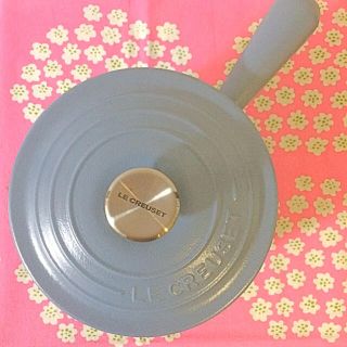 ルクルーゼ(LE CREUSET)の♡ルクルーゼ  ソースパン  ミネラルブルー  16cm 片手鍋 新品未使用(調理道具/製菓道具)