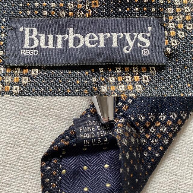 BURBERRY(バーバリー)のBURBERRY バーバリー　ストライプ　シルク　ネクタイ メンズのファッション小物(ネクタイ)の商品写真