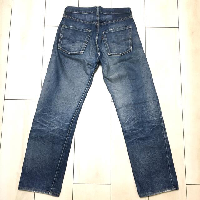 Levi's(リーバイス)のLevi’s LVC 501 リーバイス デニム W30 鬼ヒゲ ビッグE 赤耳 メンズのパンツ(デニム/ジーンズ)の商品写真