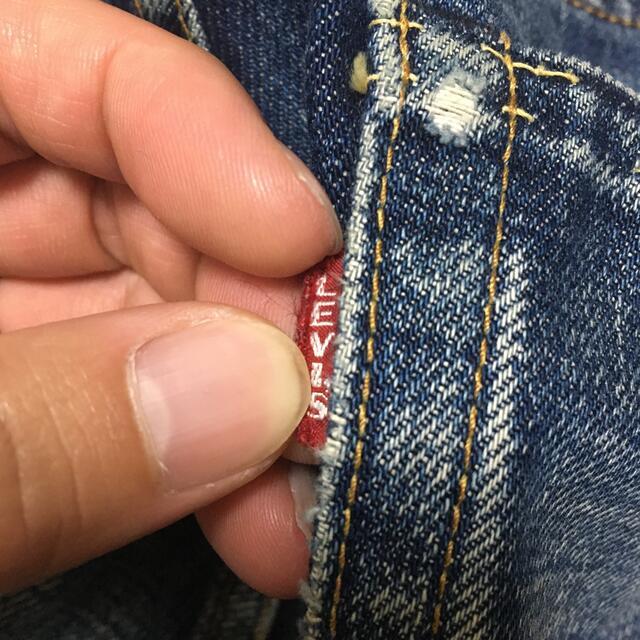 Levi's(リーバイス)のLevi’s LVC 501 リーバイス デニム W30 鬼ヒゲ ビッグE 赤耳 メンズのパンツ(デニム/ジーンズ)の商品写真