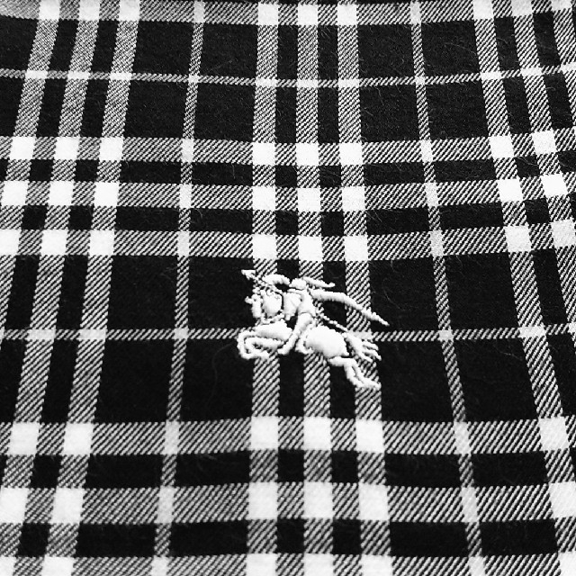 BURBERRY(バーバリー)のBURBERRY ハンカチ メンズのファッション小物(ハンカチ/ポケットチーフ)の商品写真