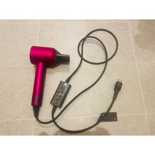 ダイソン(Dyson)のDyson ダイソン　ドライヤー　ピンク(ドライヤー)