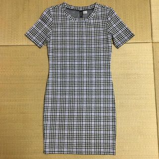 エイチアンドエム(H&M)のH＆M エイチアンドエム タイトワンピース(ミニワンピース)