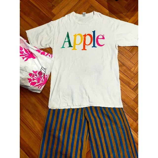 希少 Apple Tシャツ ユニセックス vintage