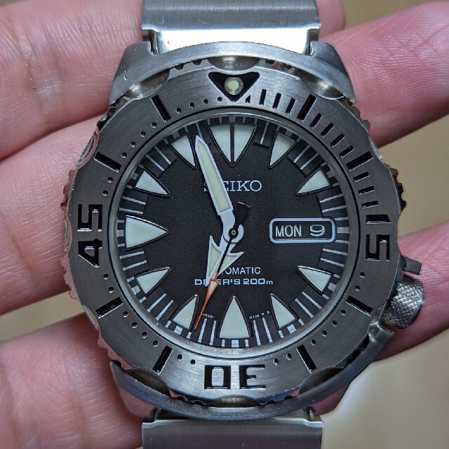 約48×45×13mm風防直径SEIKO ブラックモンスター SRP307KJ1 シャークトゥース