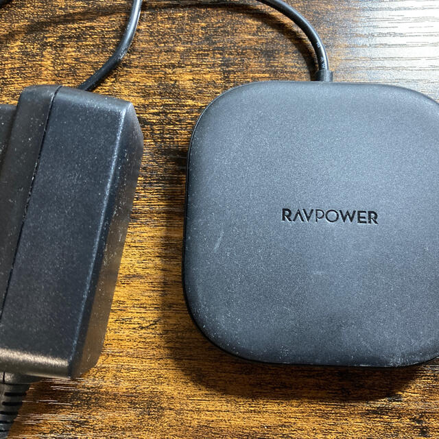 RAVPOWER ワイヤレス充電器 スマホ/家電/カメラのスマートフォン/携帯電話(バッテリー/充電器)の商品写真