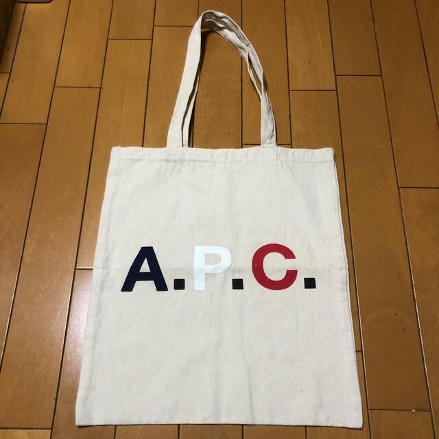 A.P.C(アーペーセー)の★お値下げしました★ A.P.C. トートバッグ　キャンバス レディースのバッグ(トートバッグ)の商品写真