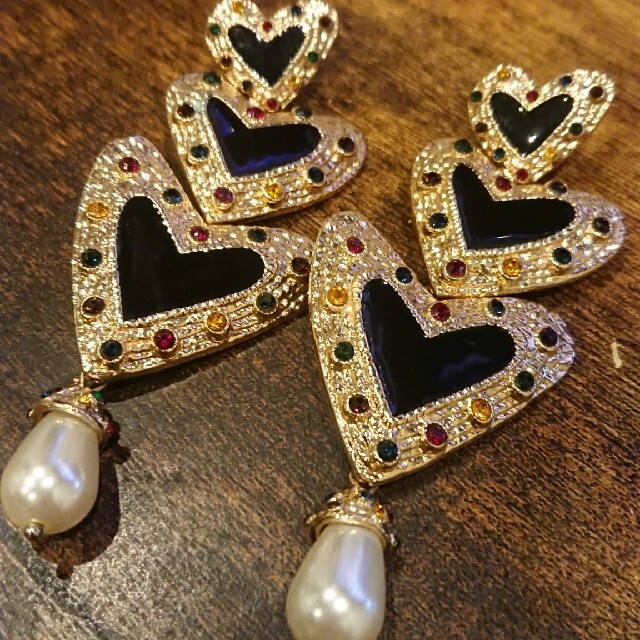 ZARA(ザラ)のZARA ザラ ぶら下がり大きめピアス☆ レディースのアクセサリー(ピアス)の商品写真