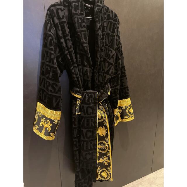 Versace バスローブ