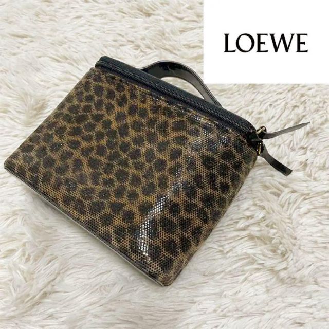 LOEWE(ロエベ)の【美品】ロエベ 化粧ポーチ ハンドバッグ コスメポーチミラー付き レオパード レディースのファッション小物(ポーチ)の商品写真