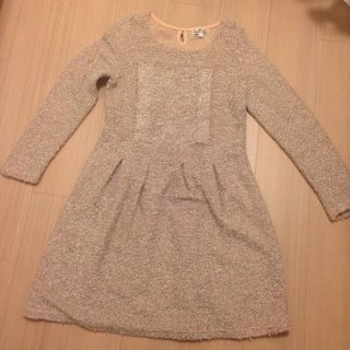 美品 マタニティ 授乳口付きワンピース(マタニティワンピース)