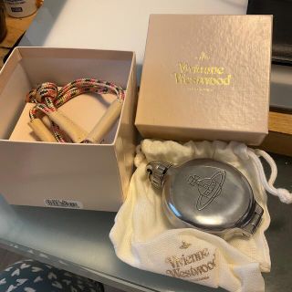 Vivienne Westwood - ヴィヴィアンウエストウッド Vivienne Westwood