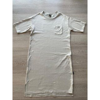 ニューバランス(New Balance)のニューバランスTシャツワンピース(ひざ丈ワンピース)