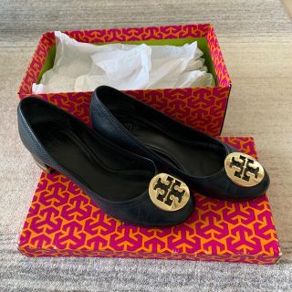 トリーバーチ(Tory Burch)の【サイズ:7】トリーバーチ　羊革4センチパンプス(ハイヒール/パンプス)