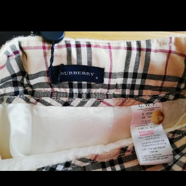 BURBERRY(バーバリー)の新品タグつき　バーバリー　スカート　3Y キッズ/ベビー/マタニティのキッズ服女の子用(90cm~)(スカート)の商品写真