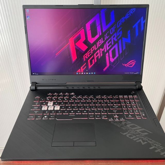 ASUS(エイスース)のASUS ゲーミングPC G17 i7-10750H GTX 1660 Ti スマホ/家電/カメラのPC/タブレット(ノートPC)の商品写真