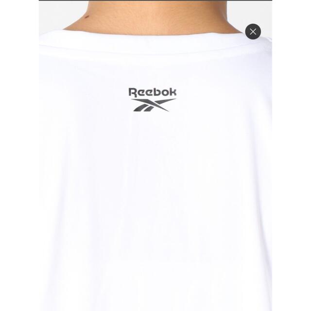 Reebok(リーボック)の【水陸両用！新品】リーボックトレーニングTシャツスカート付レギンス3点セット レディースの水着/浴衣(水着)の商品写真