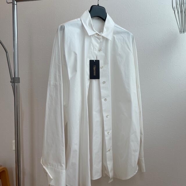 L'Appartement DEUXIEME CLASSE(アパルトモンドゥーズィエムクラス)の【新品】アパルトモン　gentlewoman shirt  レディースのトップス(シャツ/ブラウス(長袖/七分))の商品写真