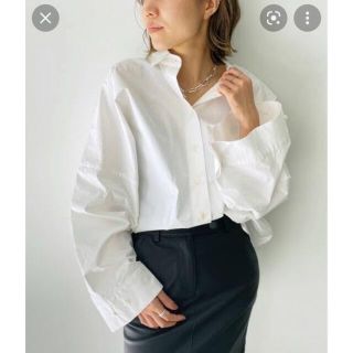 アパルトモンドゥーズィエムクラス(L'Appartement DEUXIEME CLASSE)の【新品】アパルトモン　gentlewoman shirt (シャツ/ブラウス(長袖/七分))