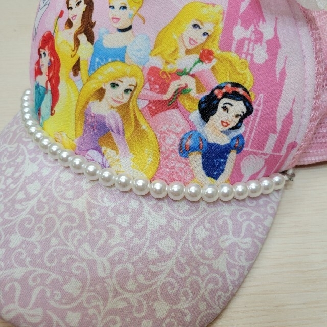 Disney(ディズニー)のプリンセスキャップ☆女の子帽子キャップ☆サイズ50～52☆ キッズ/ベビー/マタニティのこども用ファッション小物(帽子)の商品写真