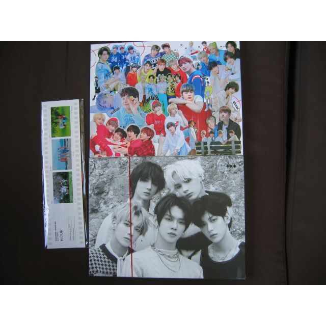ＴXT Ｈ:ＯUR in Suncheon   TXT　フォトブック2冊セット エンタメ/ホビーのタレントグッズ(アイドルグッズ)の商品写真