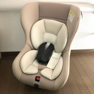 タカタ　チャイルドシート（新生児〜4歳頃）(自動車用チャイルドシート本体)