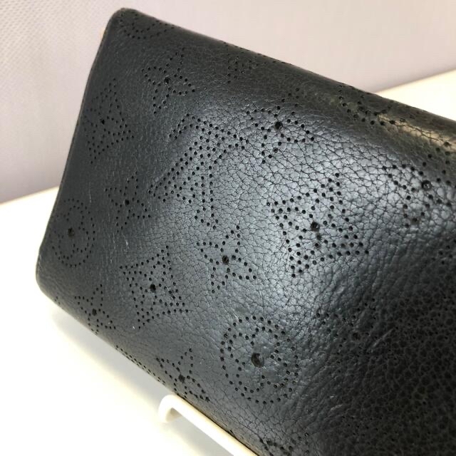 LOUIS VUITTON(ルイヴィトン)のLOUIS VUITTON 三つ折り財布 ポルトフォイユアメリア マヒナ 黒 メンズのファッション小物(折り財布)の商品写真