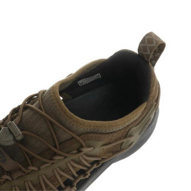 試着のみ美品　KEEN ユニークスニーク