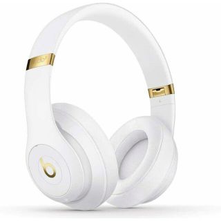 ビーツ(Beats)の新品未使用 Beats Studio3 ビーツワイヤレス  white(ヘッドフォン/イヤフォン)