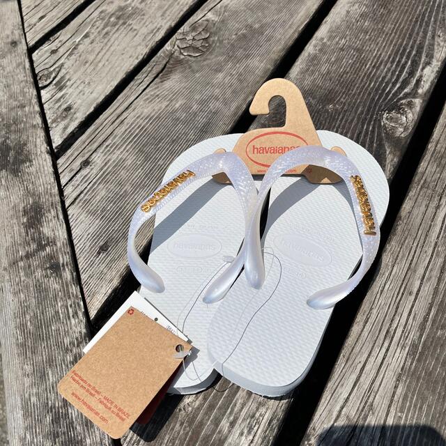 havaianas(ハワイアナス)のhavaianas キッズビーチサンダル22cm キッズ/ベビー/マタニティのキッズ靴/シューズ(15cm~)(サンダル)の商品写真