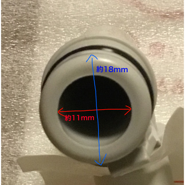 東芝(トウシバ)の東芝　洗濯機　ふろ水給水ホース　ホースのみ スマホ/家電/カメラの生活家電(洗濯機)の商品写真