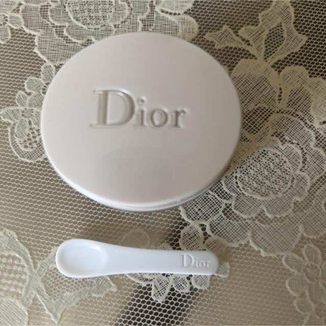 Dior(ディオール)のディオール　カプチュールトータルセルENGYアイクリーム15ml コスメ/美容のスキンケア/基礎化粧品(アイケア/アイクリーム)の商品写真