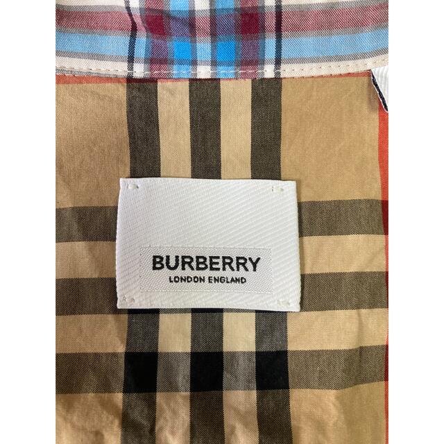 BURBERRY(バーバリー)のバーバリー　シャツ レディースのトップス(シャツ/ブラウス(長袖/七分))の商品写真