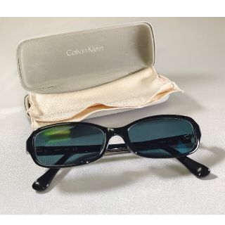 カルバンクライン(Calvin Klein)の【美品】calvcin klein 度付きサングラス　箱、クロス付き(サングラス/メガネ)