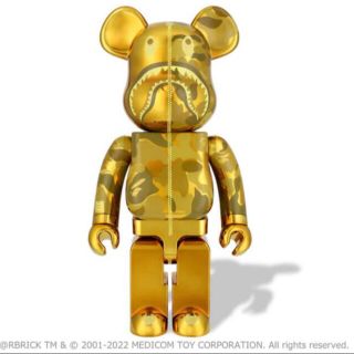 ベアブリック(BE@RBRICK)のBE@RBRICK BAPE(R) CAMO SHARK 1000％ GOLD(その他)