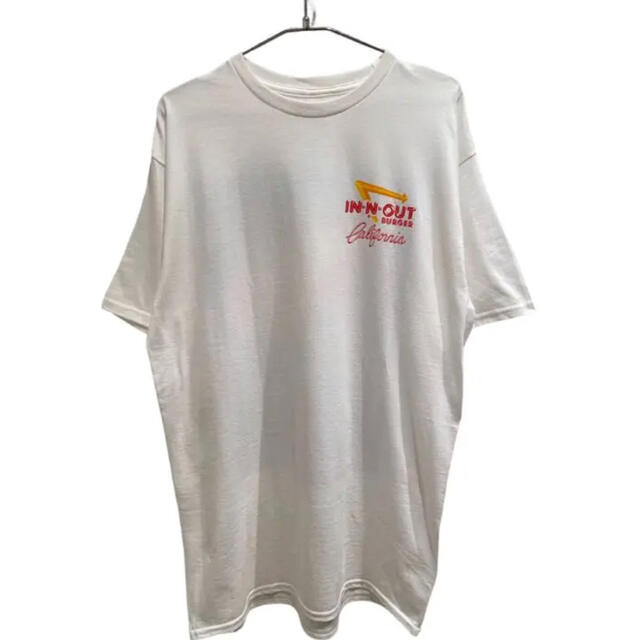 IN-N-OUT BURGER インアンドアウトバーガー　Tシャツ 半袖　新品 メンズのトップス(Tシャツ/カットソー(半袖/袖なし))の商品写真