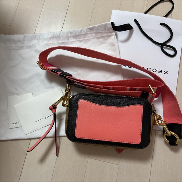 MARC JACOBS(マークジェイコブス)の【mei様専用】マークジェイコブス ショルダーバッグ snapshot レディースのバッグ(ショルダーバッグ)の商品写真