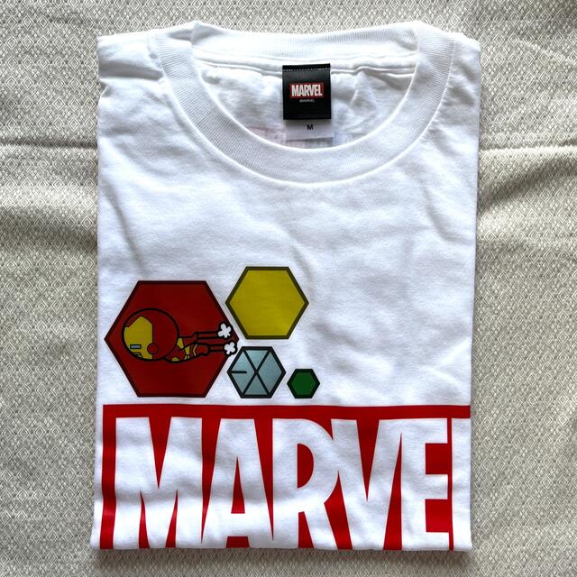 EXO(エクソ)のEXO-CBX MARVEL Tシャツ エンタメ/ホビーのタレントグッズ(アイドルグッズ)の商品写真