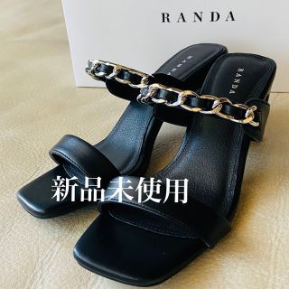 ランダ(RANDA)の専用✳︎ 新品　RANDA  チェーン　サンダル　ブラック/ シルバー(サンダル)