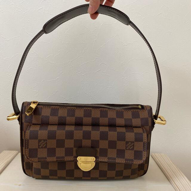 LOUIS VUITTON(ルイヴィトン)のルイヴィトン　ラヴェッロ　2wayショルダーバッグ レディースのバッグ(ハンドバッグ)の商品写真