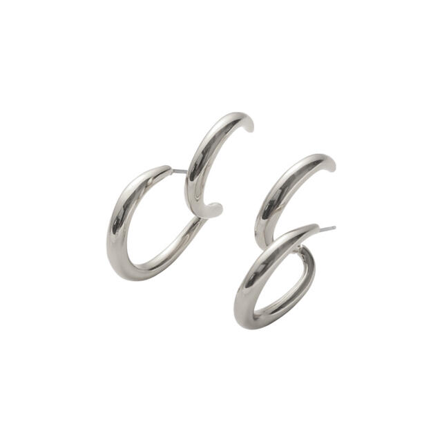 TOGA(トーガ)のDouble Circle Earrings / silver / #208 レディースのアクセサリー(ピアス)の商品写真