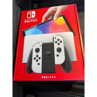 ニンテンドースイッチ(Nintendo Switch)のNintendo Switch 本体　新モデル　有機EL ホワイト　専用(家庭用ゲーム機本体)