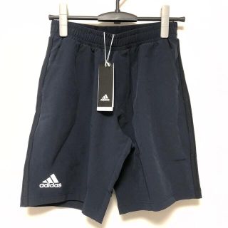 アディダス(adidas)のアディダス ショートパンツ Mサイズ(ショートパンツ)