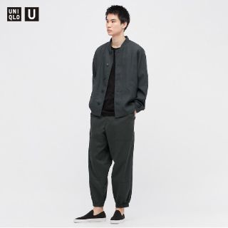 ユニクロ(UNIQLO)の新品未使用 ユニクロU ワイドフィットジョガーパンツ ダークグリーン Lサイズ(ワークパンツ/カーゴパンツ)