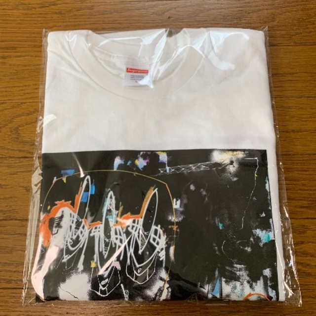 supreme Futura Tee L 2