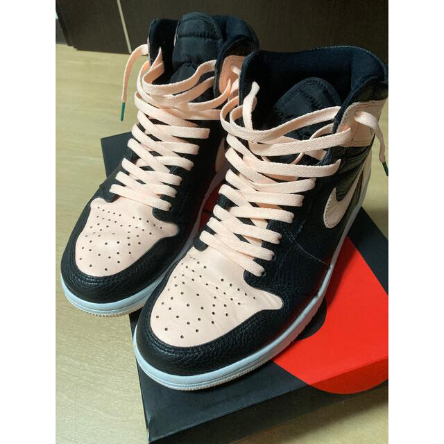 NIKE(ナイキ)のAIR JORDAN 1 RETRO HIGH OG CRIMSON TINT メンズの靴/シューズ(スニーカー)の商品写真