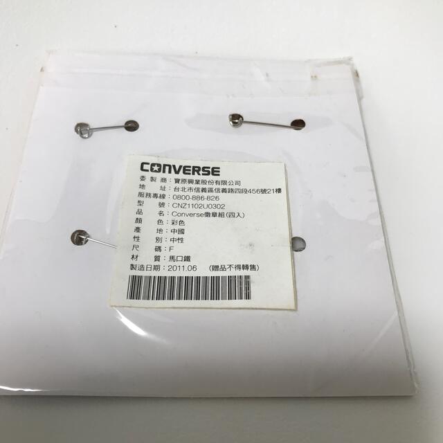 CONVERSE(コンバース)のコンバース　缶バッチ エンタメ/ホビーのアニメグッズ(バッジ/ピンバッジ)の商品写真